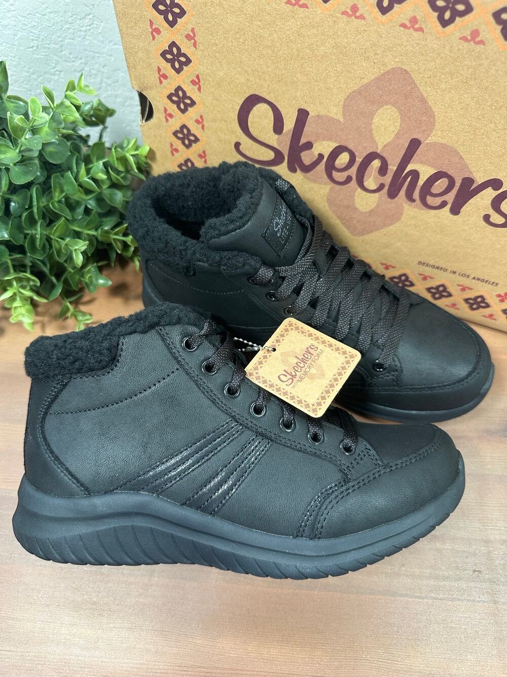 Skechers Women's Ultra Flex Metallic Overlay Sneaker Boots Black Size 7